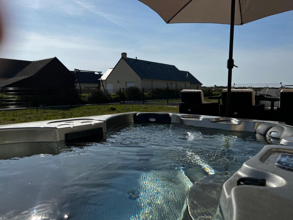 Villa En Bord De Mer Spa / Sauna Bretteville-sur-Ay Екстериор снимка